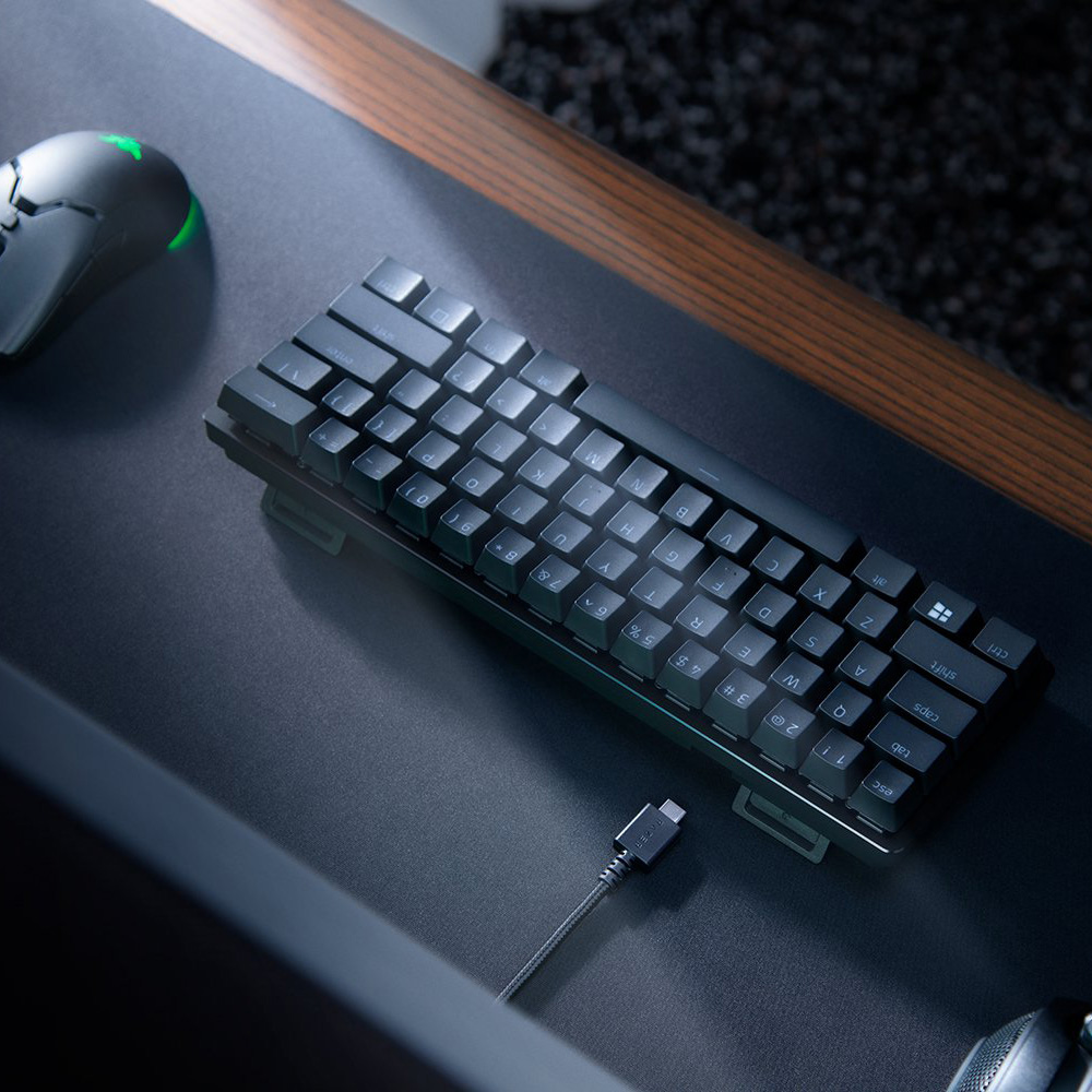 کیبورد با سیم گیمینگ مکانیکال ریزر مدل HUNTSMAN Mini